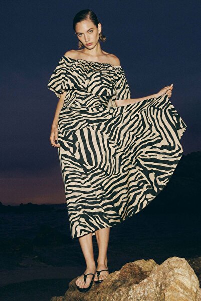 H&M فستان مكشوف الكتفين