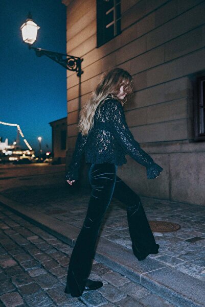 H&M Flared velour trousers