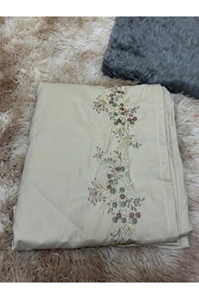 WarD Embroidered prayer shawl made of cool cotton fabric