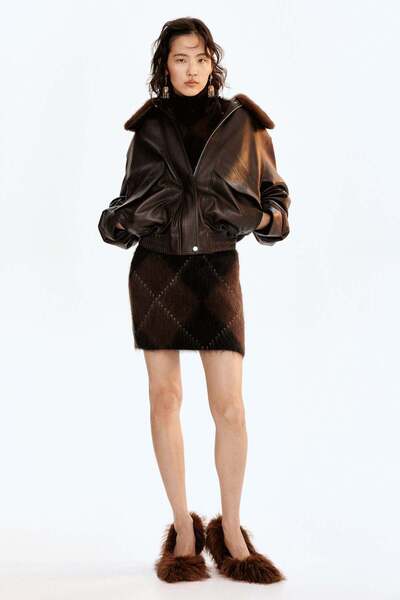 H&M تنورة قصيرة من مزيج الموهير