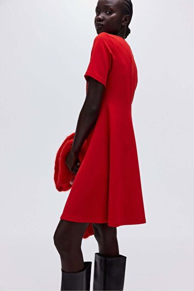 H&M Ponte di Roma dress