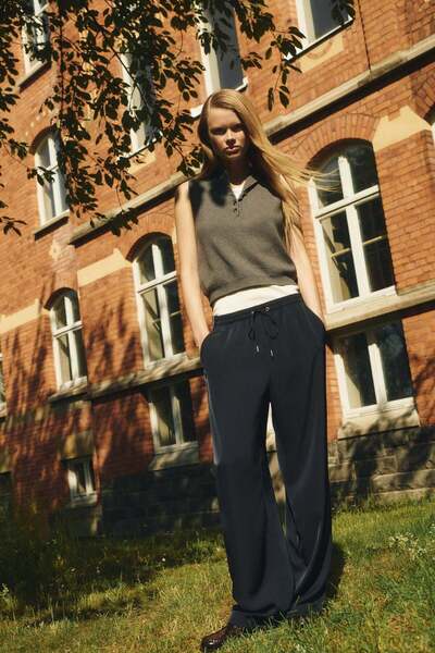 H&M Side-striped track pants