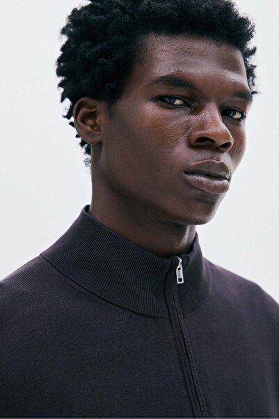 H&M سترة بسحاب علوي وقصة عادية