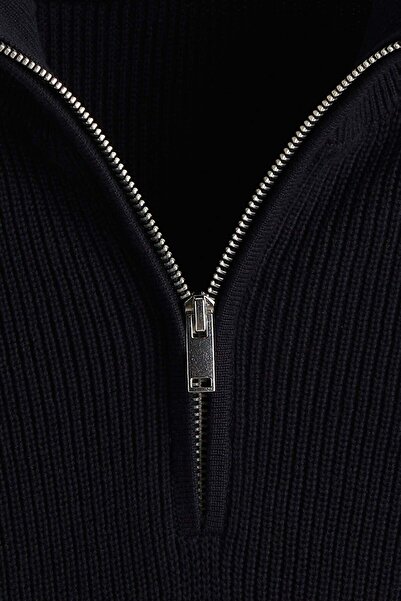 H&M سترة بسحاب علوي وقصة عادية