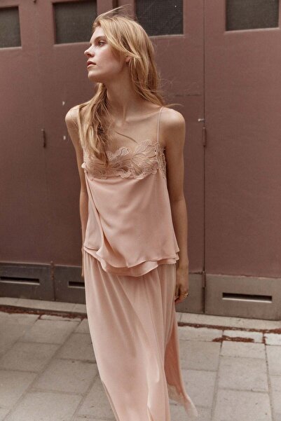 H&M Lace-trimmed strappy top