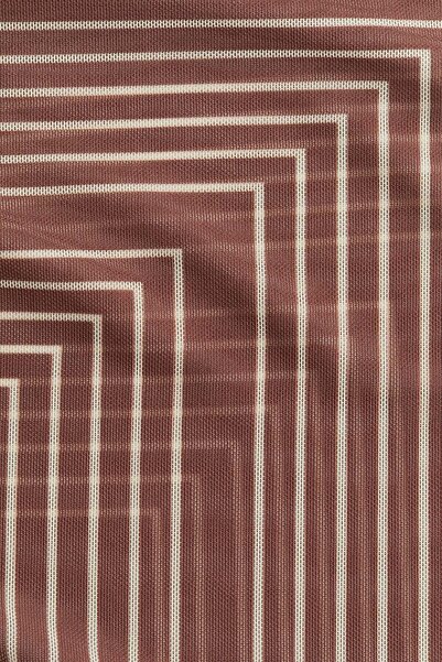 H&M الجزء العلوي من الشبكة