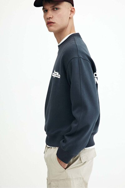 H&M Regular Fit Printed sweatshirt