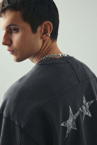 H&M Oversized Fit Cropped T-shirt