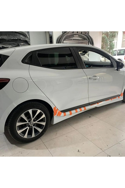 AkmTuning Renault Clio 5 Custom Yan Marşpiyel Seti Plastik 2 Adet Mat Siyah 2020 2021 2022 2023 2024