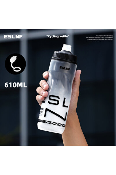 Choice زجاجة مياه ذاتية الدفع من B ESLNF معزولة بطبقة من الجليد وكوب مياه محم...