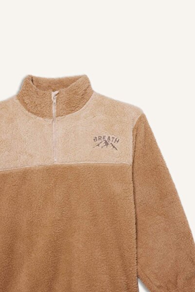 DeFacto Erkek Çocuk Regular Fit Fermuarlı Yaka Nakışlı Pelüş Sweatshirt G2946A825WN