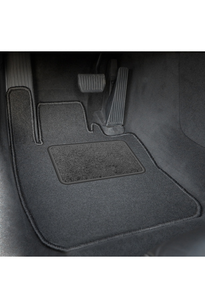 Other [BLM]BG042 negru - Set de covorașe din velur potrivite pentru Scania P - finisaje negre