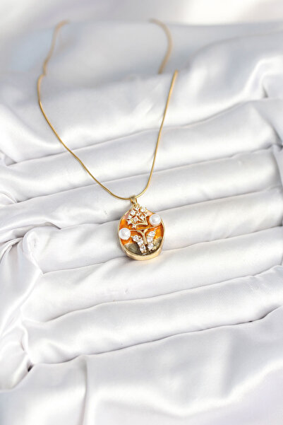 Skygo 316L Steel Chain Butterfly Model Artistic Portrait Women's Necklace - Tj-Bko10594