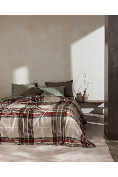 Madame Coco Antonin Double Welsoft Printed Blanket - Beige/Coffee