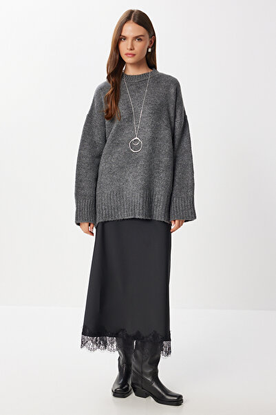 Lovelyİstanbul Fusta midi din satin cu detaliu din dantela LDP0085 NEGRU