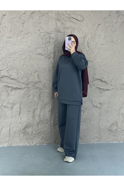 She Olive Sports Two-Piece Suit with Scuba Pants