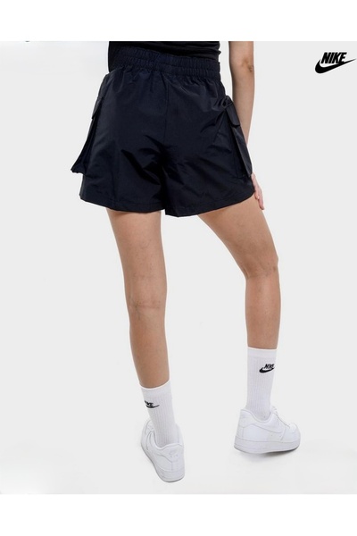 Nike Sportswear Essential Woven 13 cm Yüksek Belli Siyah Kadın Şort