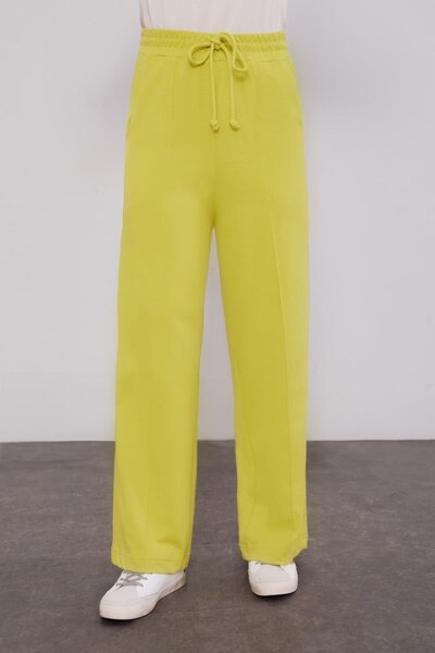 Levidor Fıstık Yeşili Beli Lastikli Kuşgözü Detaylı Pantolon