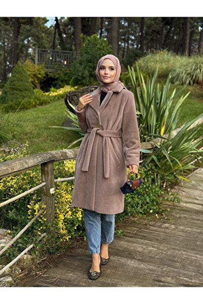 BEMS Gold Düğmeli Kürklü Kaban