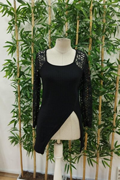 Mossta Square Neck Asymmetrical Cutout Ruffled Diver Blouse - Black