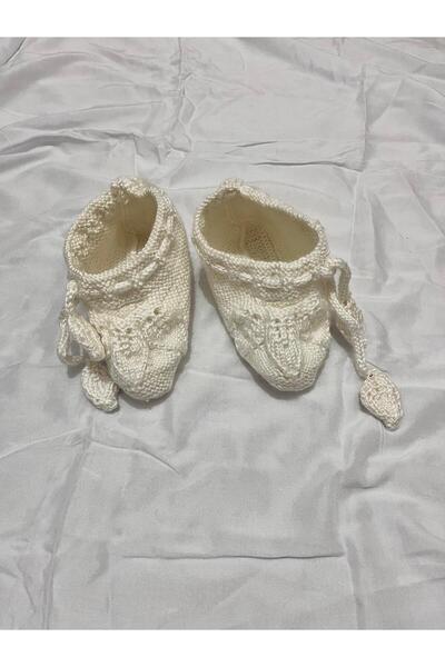 FUNDA Fashion Hand-Knitted Organic Dowry Booties