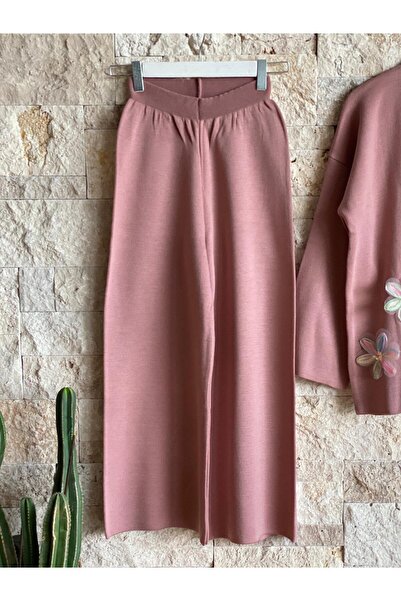 Hatun Atila Hatunatila Floral Detailed Gold Buttoned Jacket Collar Knitwear Two-Piece Set Powder 3039