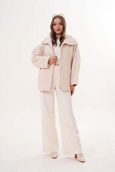 Flame İstanbul Butik με ρέλι Μακρύ σγουρό κρεμ παλτό με φερμουάρ μπροστά SRP1200