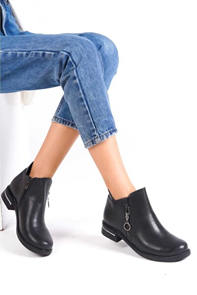 BİKAJOO Kadın Siyah Deri Fermuarlı Düz Taban Yarım Kışlık Bot BKJ0306