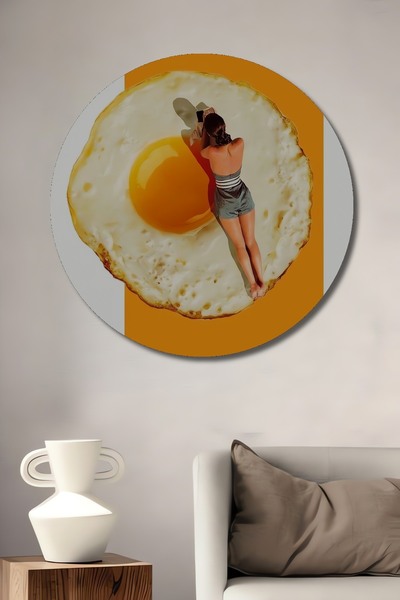 Teona Ahşap Femeie pe ou decorativ din lemn, pictat manual, rotund