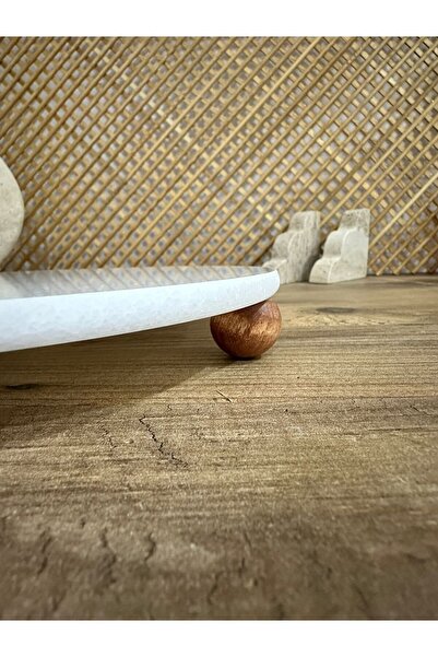 FARALYAHOME Presentation Stand 25 cm Natural White Marble with Natural Wooden Legs