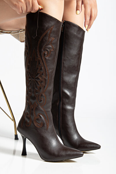 MS SUGAR SHOES Луксозни дамски ботуши с цип, висок ток и заострени върхове, изработени от веганска кожа с бродерии от цветя