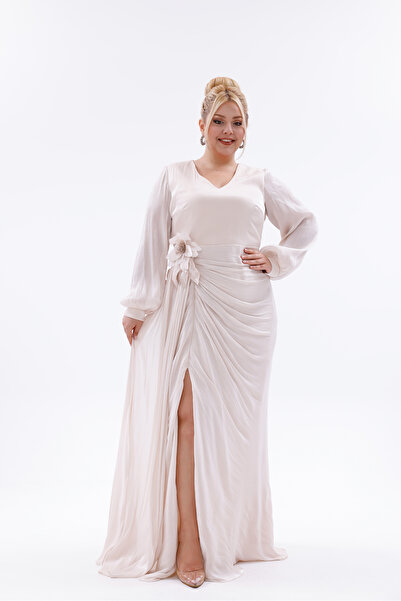 BDM Exclusive Şifon Drapeli Yırtmaç Detaylı Uzun Kollu Büyük Beden Abiye Elbise