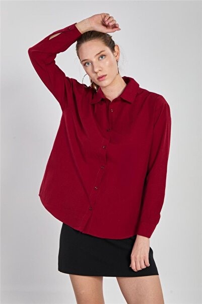 BARRELS AND OIL Women's Classic Oversize Shirt - Burgundy