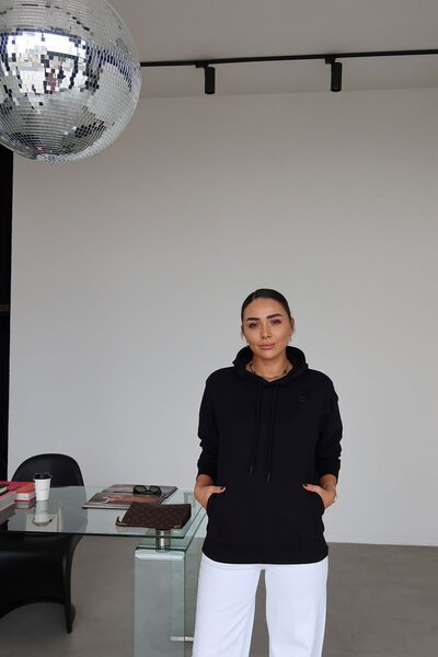 Özge Özgenç Hooded Oversize Basic Sweat