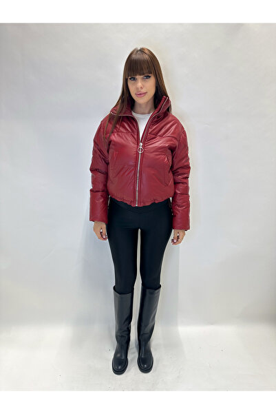 IFASTFASHION Women's short faux leather jacket - quilted model with high collar, ideal for autumn-winter