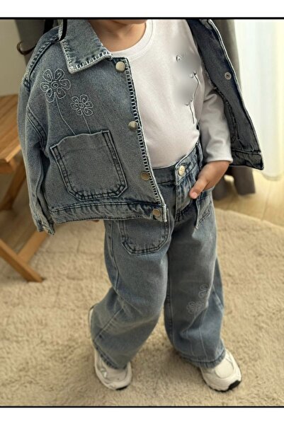 İncekıds Kız çocuk çiçek nakışlı gabardin mavi kot ceket pantolon uzun kol düz basic tişört 3 lü takım -mavi