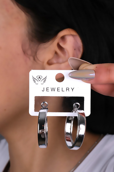 LOWEN AKSESUAR أقراط فضية اللون للنساء