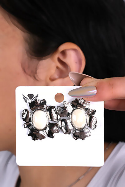 LOWEN AKSESUAR أقراط نسائية على شكل زهرة من الحجر الأبيض