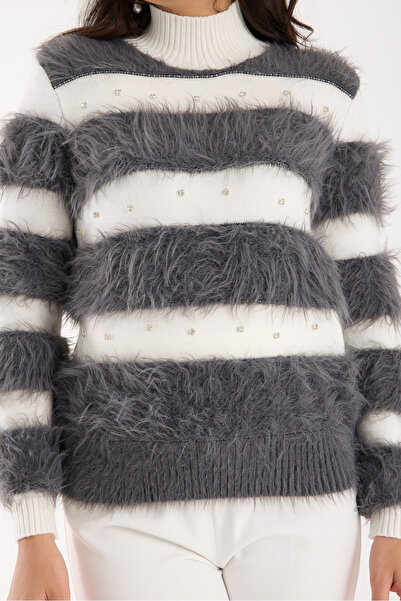 Moda Days Women's Smoked Beard Yarn Stone Detailed Half Turtleneck Knitwear Sweater