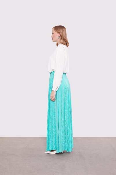 Levidor Mint Green Pleated Skirt