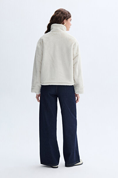 Mudo Crop Stand-Up Collar Plush Coat Jacket