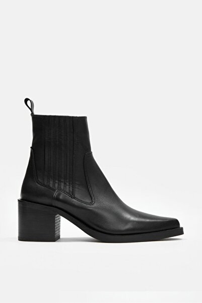 NILUFARR Caroline Black Genuine Leather Women's Heeled Boots