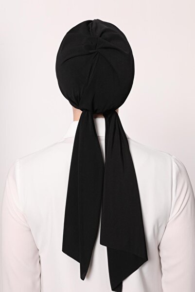 Levidor Black Butterfly Pattern Ready Shawl