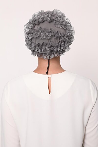 Levidor Gray Clip-On Silicone Seamless Ruffle Bonnet