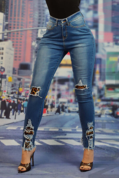 WildFashion Pantaloni din denim accesorizati cu taieturi decorative P83RR-444