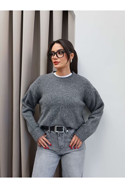 ESRAHELVACI Crew Neck Soft Textured Oversize Sweater