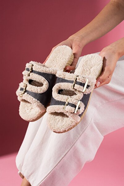 FUGA MODA Damy Gray Buckle Double-Strapped Plush Detailed Women's House Slippers