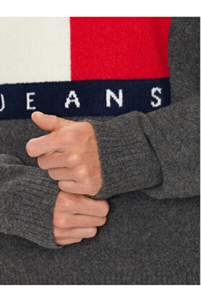 Tommy Jeans Men's Sweater DM0DM19442 Gray