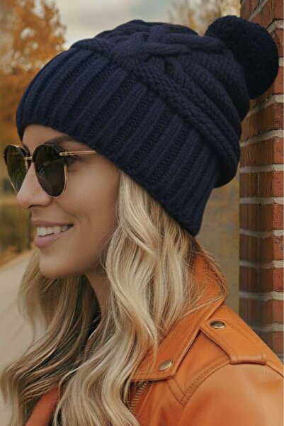 Mood Agenda Жіноча зимова шапка з помпоном, в'язана з товстої пряжі
