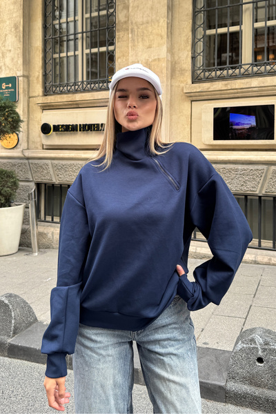 la & vetta Navy Blue Soft Textured Side Zipper Sweatshirt